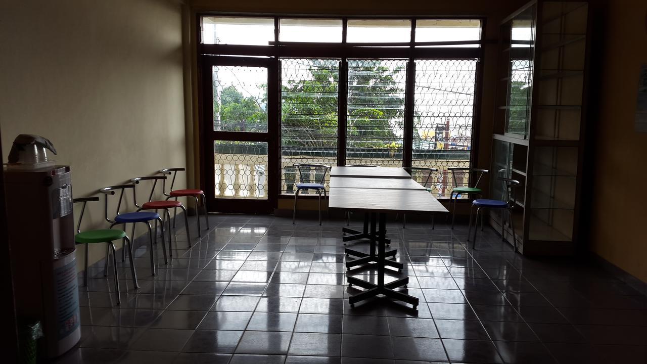 Kampung Bule *